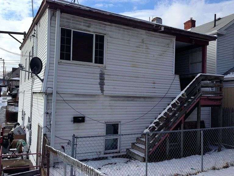 743 Indiana Ave, Glassport, PA 15045