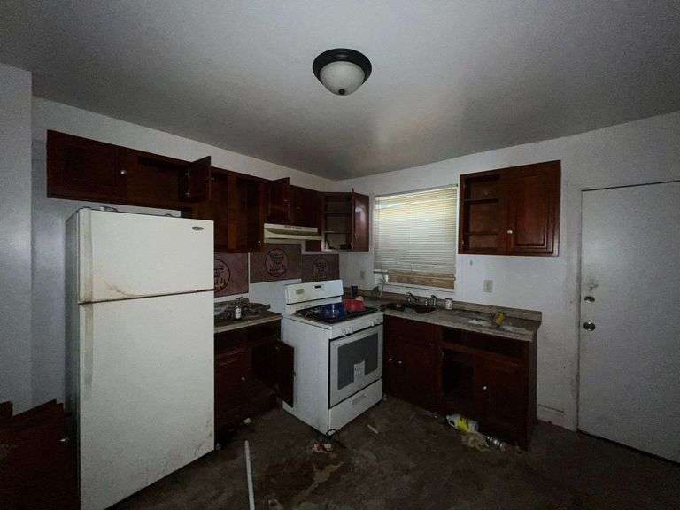 2424 Wilkens Ave. Baltimore, MD 21223