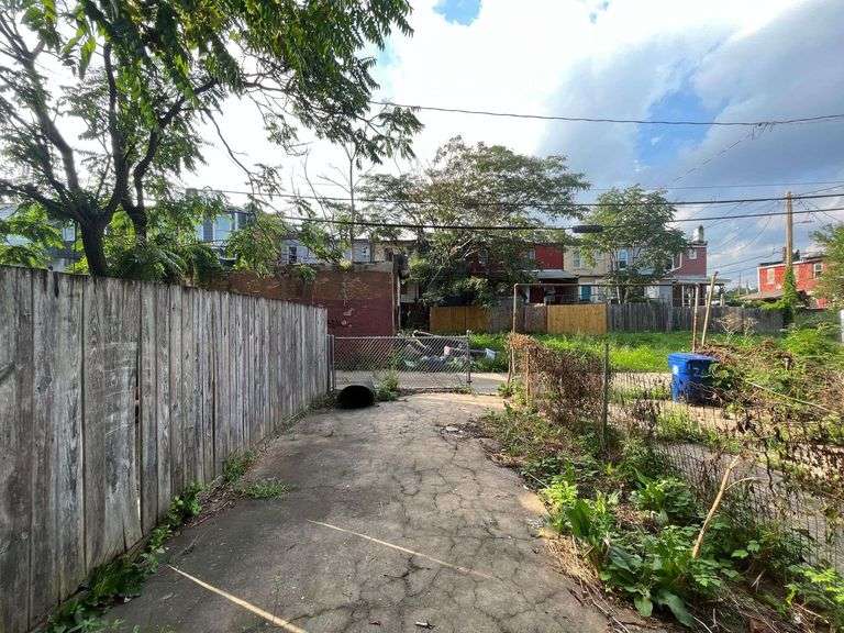 2424 Wilkens Ave. Baltimore, MD 21223