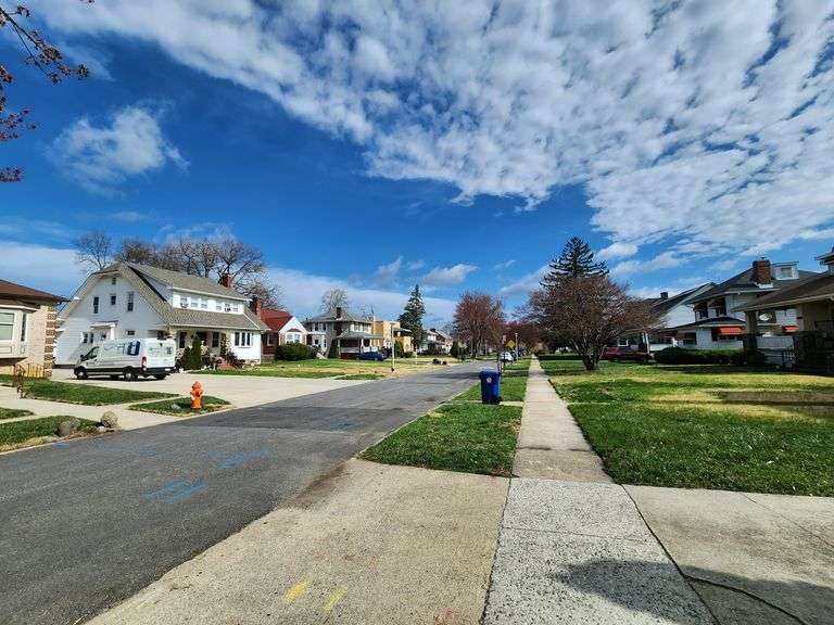 3803 1/2 Copley Road. Baltimore, MD 21215