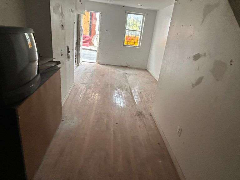 1707 Lemmon St. Baltimore, MD 21223