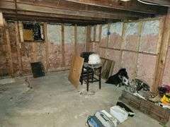 3803 1/2 Copley Road. Baltimore, MD 21215