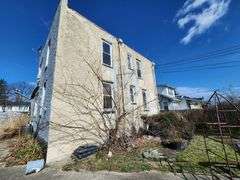 3803 1/2 Copley Road. Baltimore, MD 21215