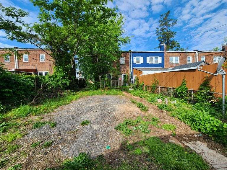3827 Cottage Ave. Baltimore, MD 21215