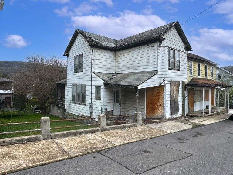311 Johnson St. Westernport, MD 21562