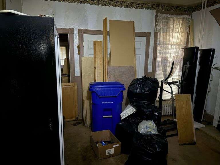 2857 Woodbrook Ave. Baltimore, MD 21217