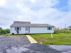 1603 Steamboat Wharf Road. Hoopersville, MD 21634