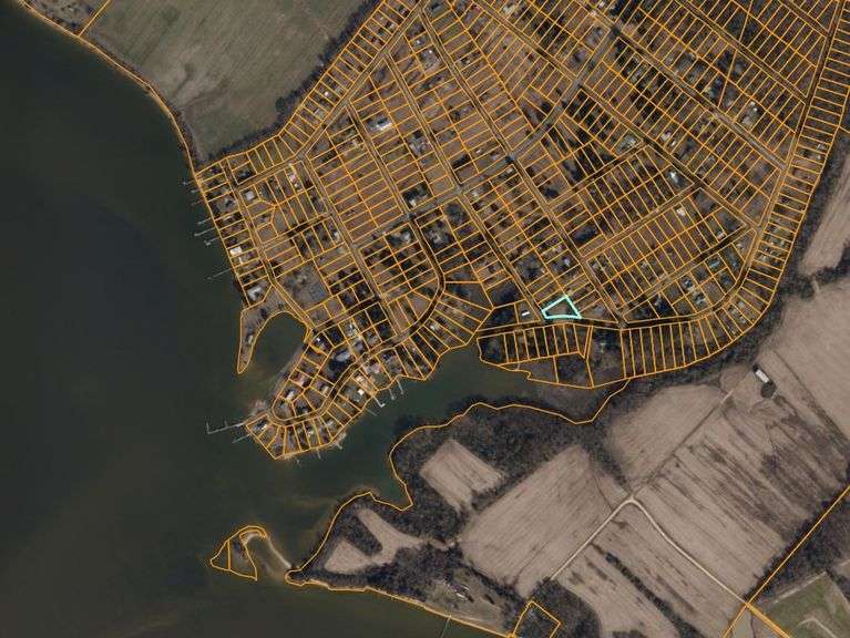Lot-32 Longview, Chaptico, Maryland 20621 (Parcel ID #07003781)