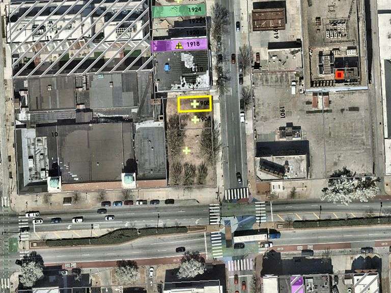 1908 N Charles St, Baltimore MD 21218