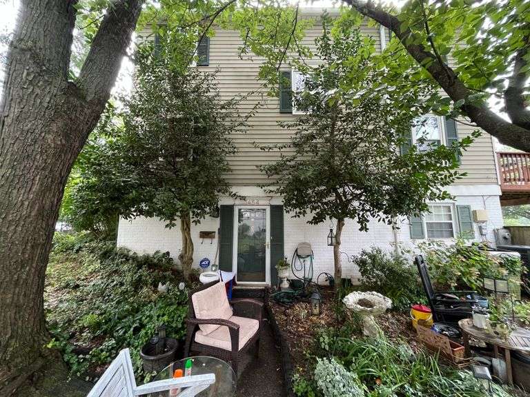 1454 Vineyard Ct. Unit 111XC, Crofton, MD 21114