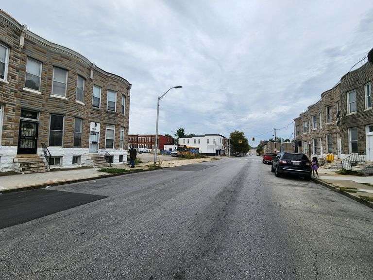 1812 W Lafayette Ave, Baltimore, MD 21217