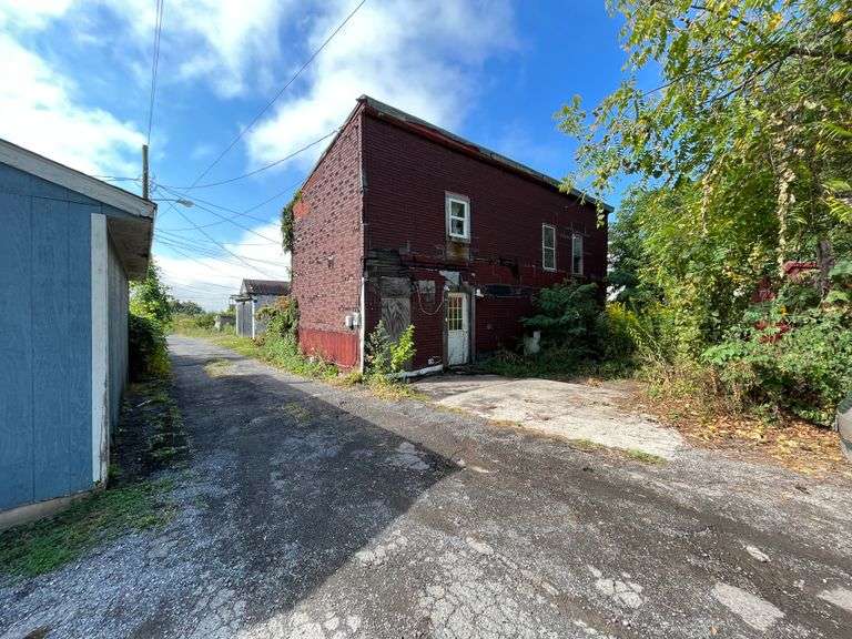 6 Race St. Cumberland, MD 21502