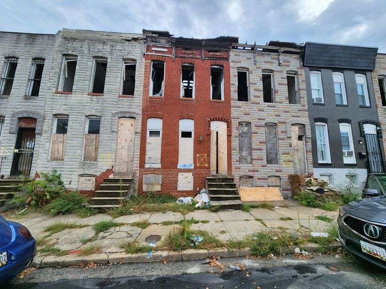 333 S Smallwood St, Baltimore, MD 21223