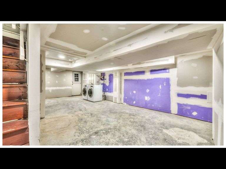 1206 Darley Ave, Baltimore, MD 21218