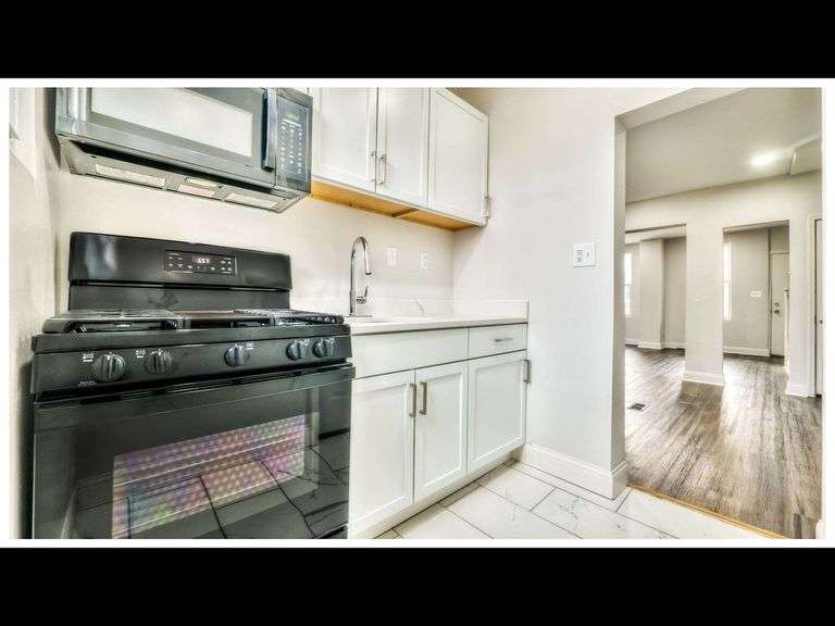 1206 Darley Ave, Baltimore, MD 21218