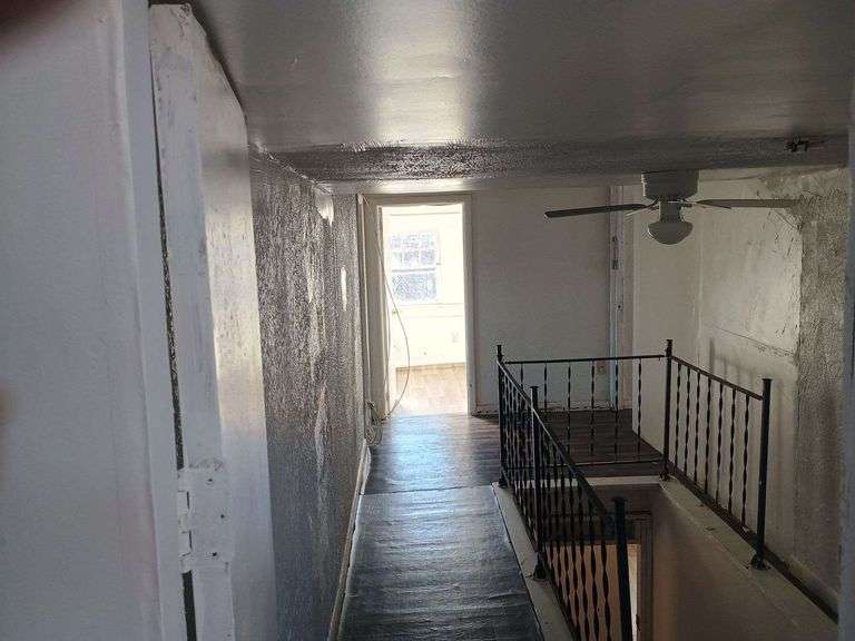 2012 Greenwood Dr. Portsmouth, VA 23702