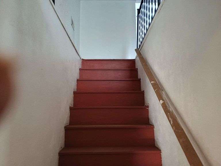 2012 Greenwood Dr. Portsmouth, VA 23702