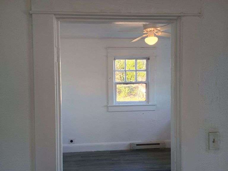 2012 Greenwood Dr. Portsmouth, VA 23702