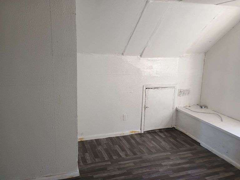 2012 Greenwood Dr. Portsmouth, VA 23702