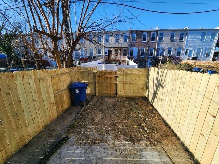 2616 Aisquith St, Baltimore, MD 21218
