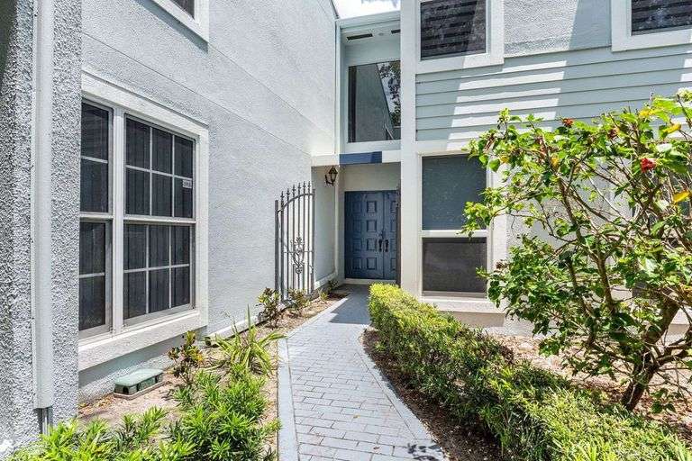 6157 Old Court Road. #225 Boca Raton, FL 33433