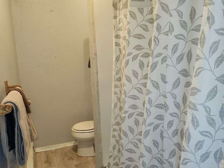 2616 Aisquith St, Baltimore, MD 21218
