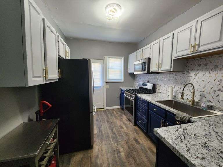 2616 Aisquith St, Baltimore, MD 21218
