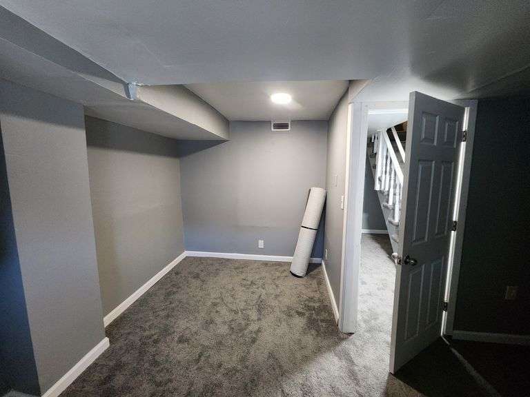 2616 Aisquith St, Baltimore, MD 21218