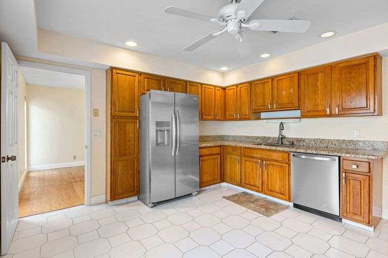 6157 Old Court Road. #225 Boca Raton, FL 33433