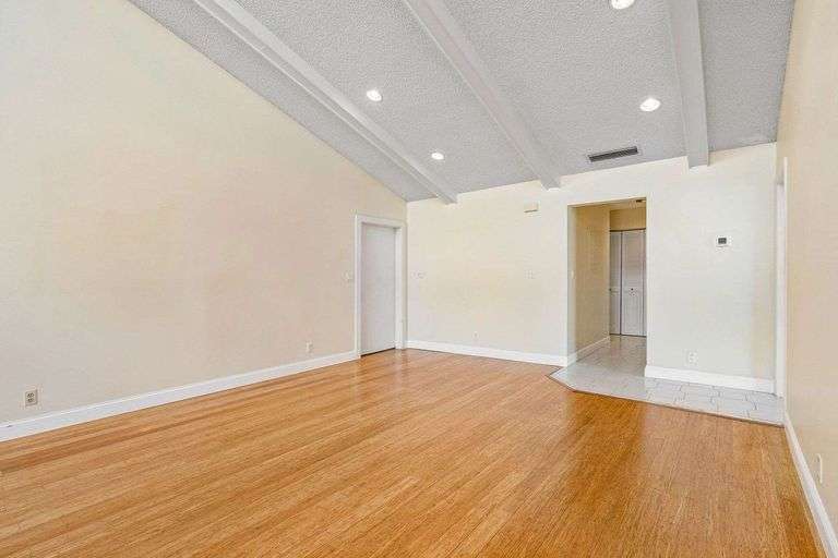 6157 Old Court Road. #225 Boca Raton, FL 33433