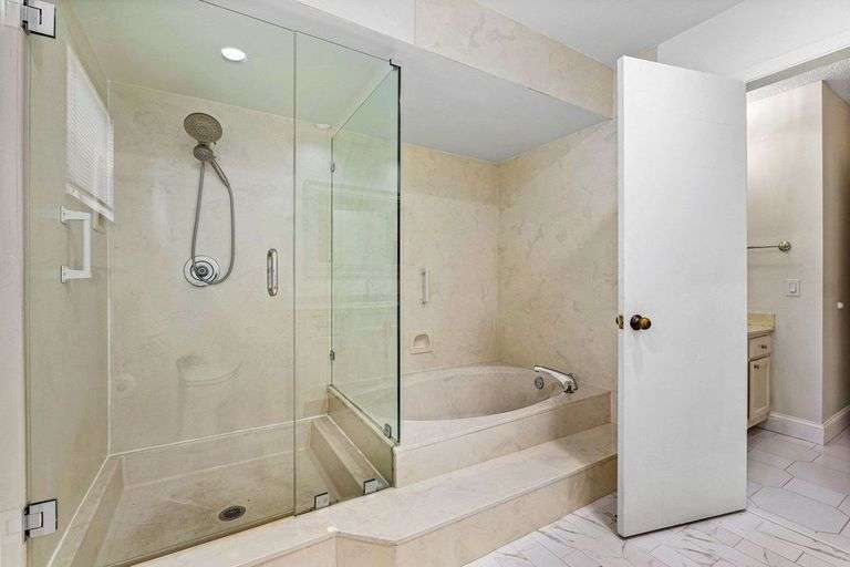 6157 Old Court Road. #225 Boca Raton, FL 33433