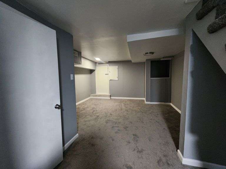 2616 Aisquith St, Baltimore, MD 21218