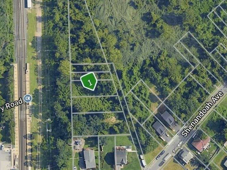 308 Hoffman Ave. Brooklyn Park, MD 21225