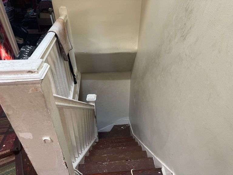 2209 Baker St, Baltimore, MD 21216