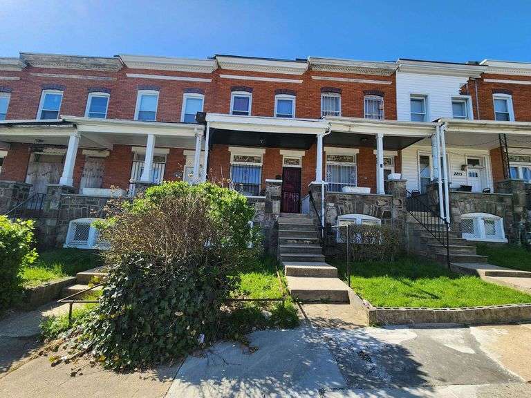 2209 Baker St, Baltimore, MD 21216