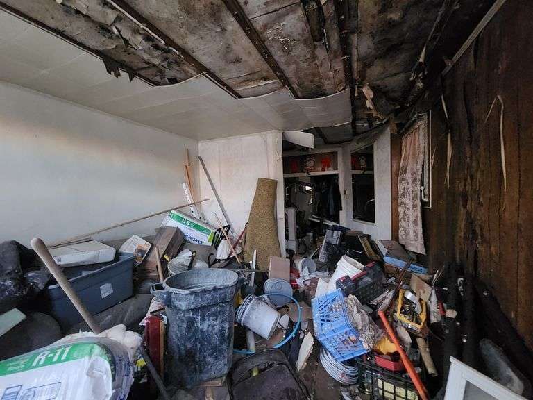 2421 Baker St, Baltimore, MD 21216