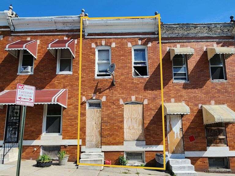 2538 W Pratt St, Baltimore, MD 21223