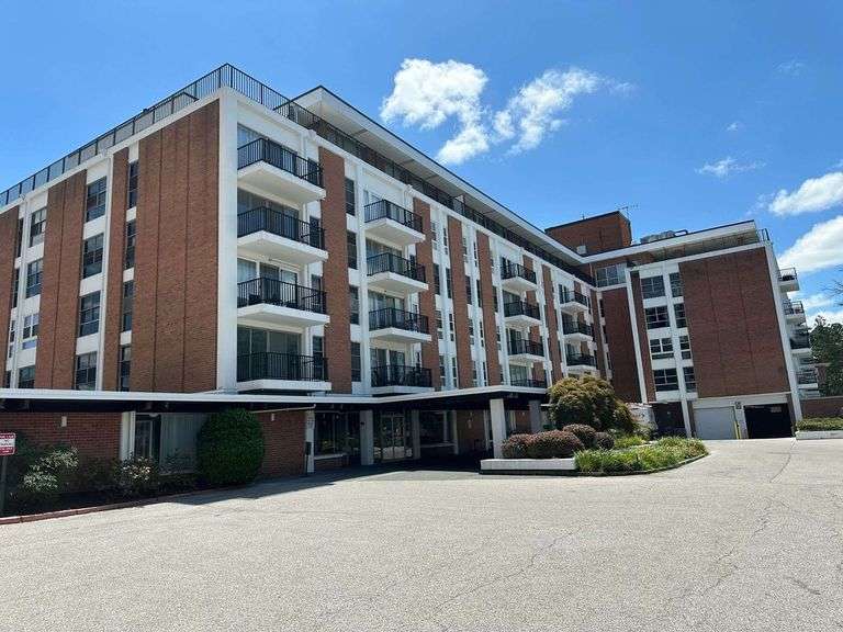 6606 Park Heights Ave Unit #905, Baltimore, MD 21215