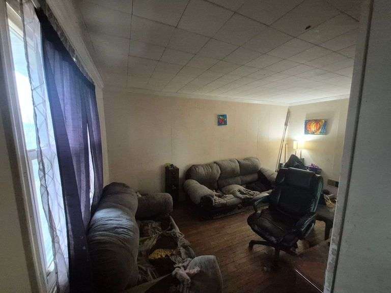 3604 7th St, Baltimore, MD 21225