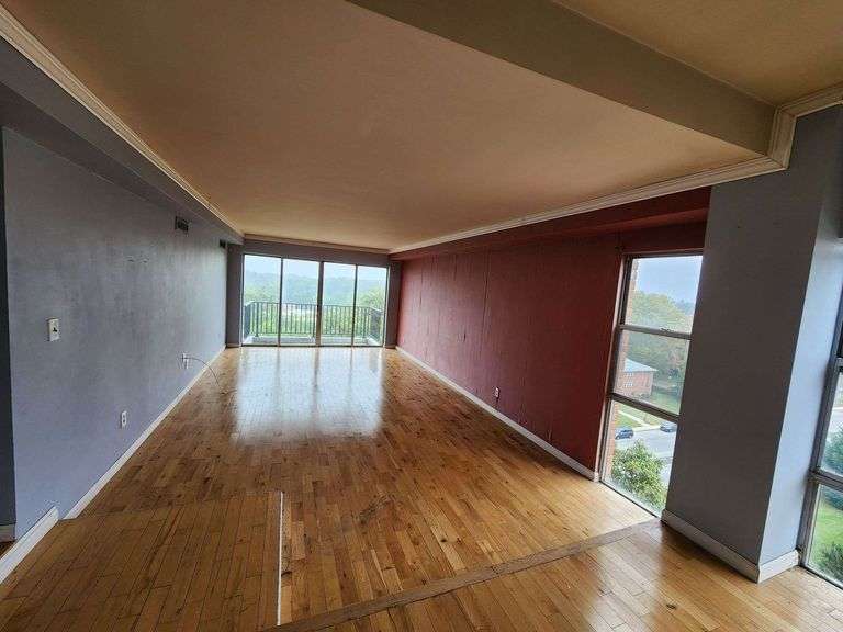 6606 Park Heights Ave #811, Baltimore, MD 21215