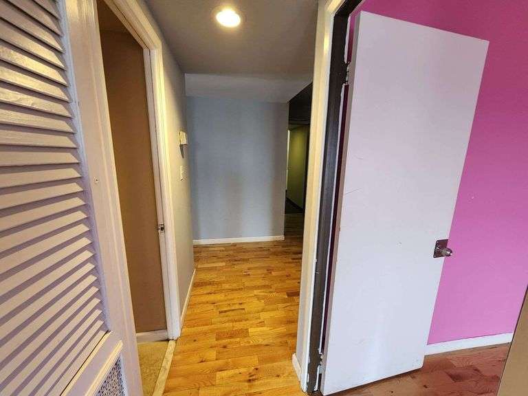 6606 Park Heights Ave #811, Baltimore, MD 21215