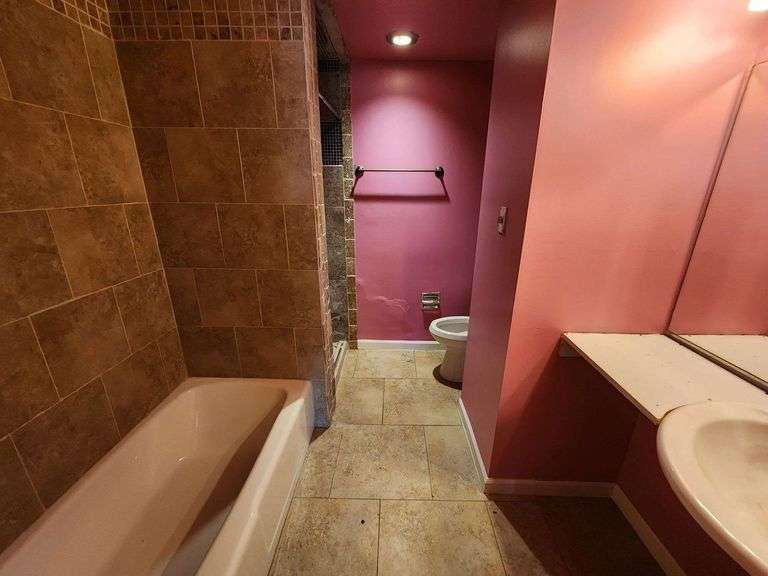 6606 Park Heights Ave #811, Baltimore, MD 21215