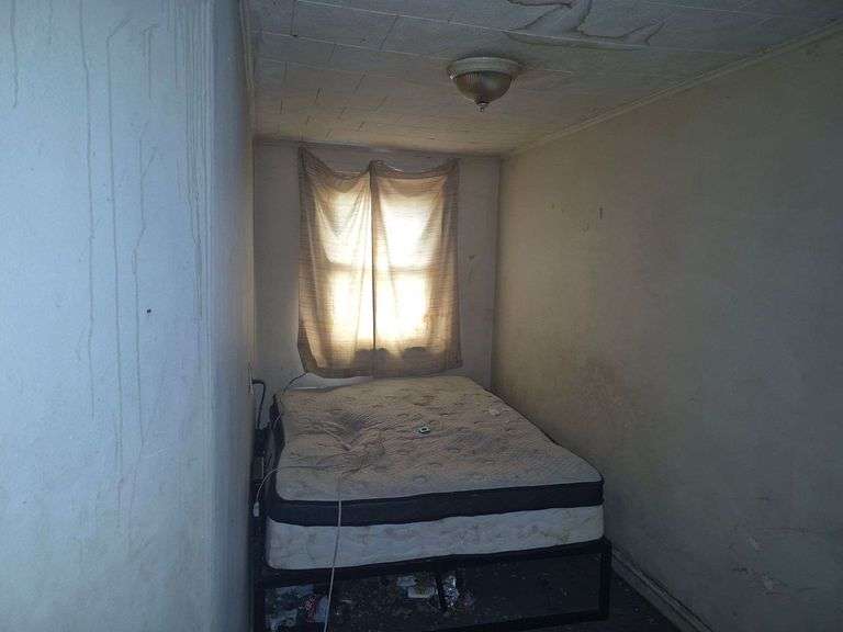 3604 7th St, Baltimore, MD 21225