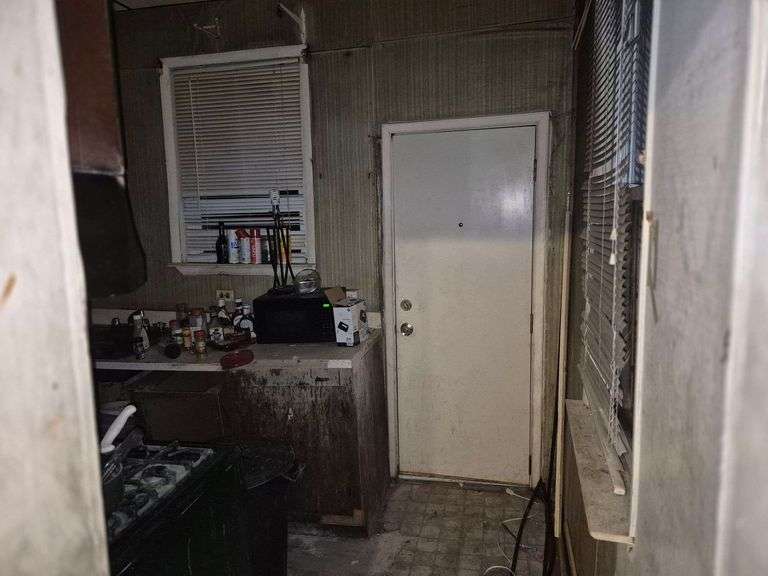 3604 7th St, Baltimore, MD 21225