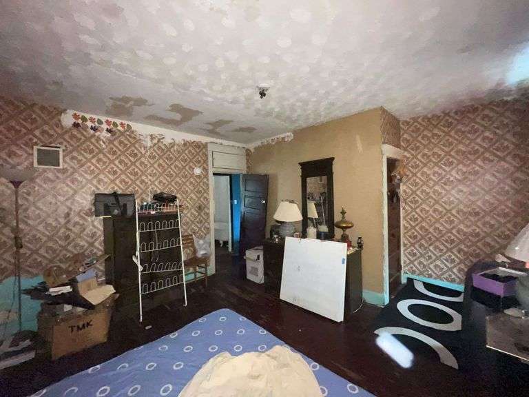 1203 N Curley St, Baltimore, MD 21213
