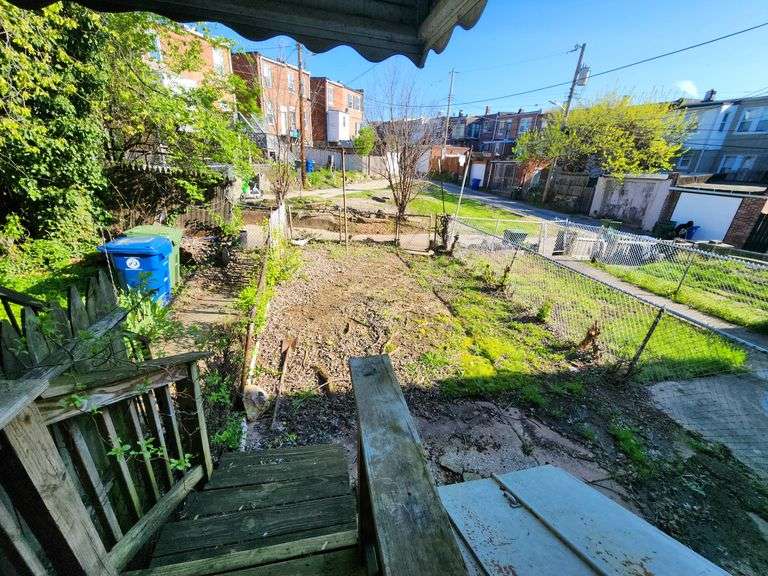 1506 E 29th St, Baltimore, MD 21218