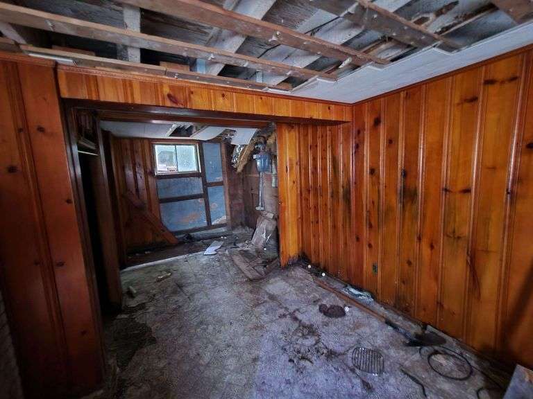 6308 Beechwood Rd, Baltimore, MD 21239