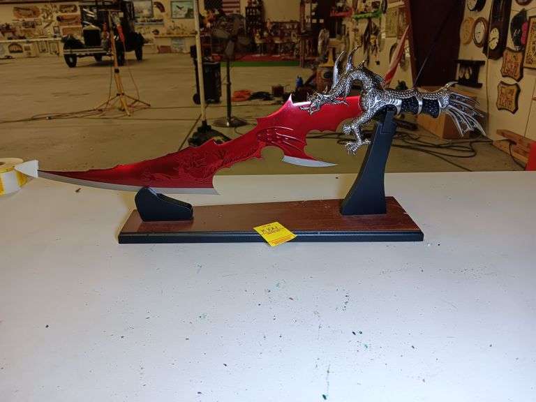 Taulborg Knife Auction