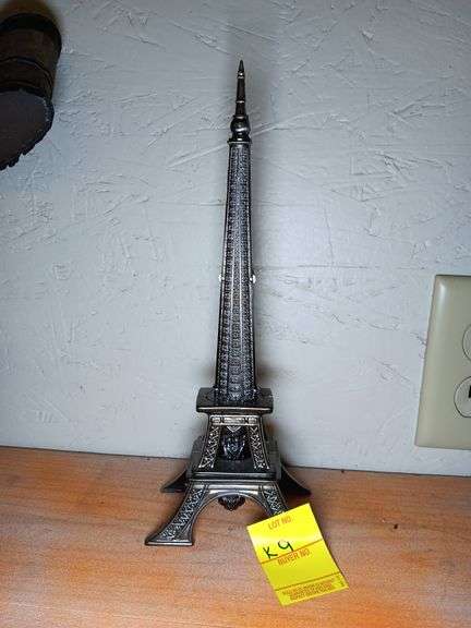 Eiffel Tower Novelty Dagger 5 1/2" Blade