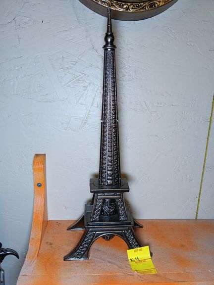 Eiffel Tower Novelty Dagger 8" Blade